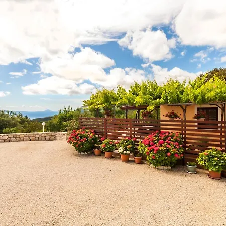 Lana Holiday home