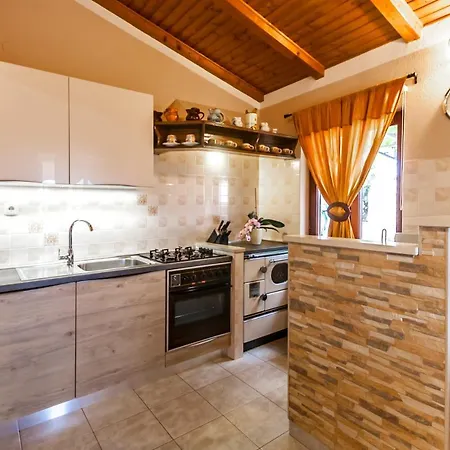 Holiday home Lana *